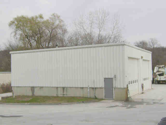 Building photograph for 519 DANBURY RD